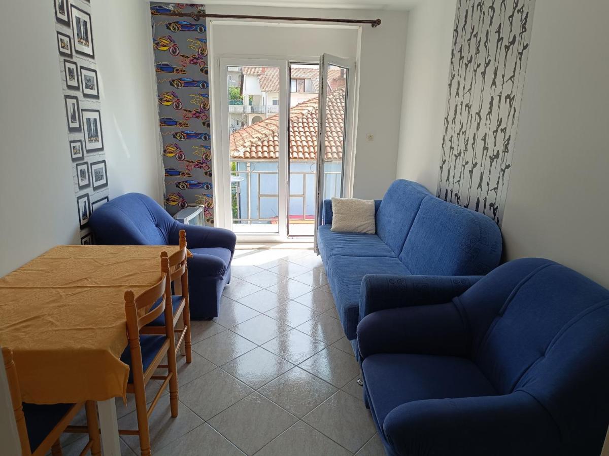 Hostel Rasema Trogir Exterior photo