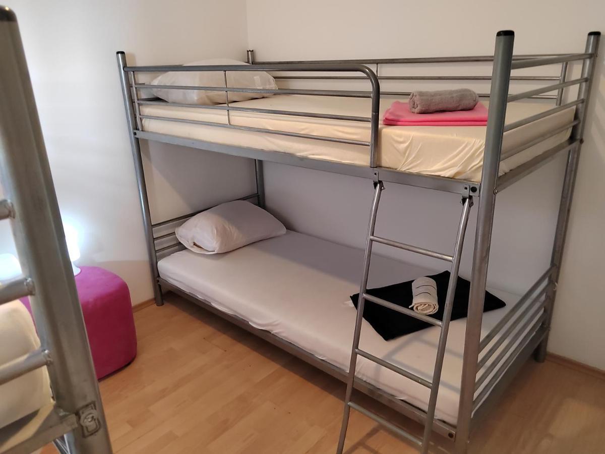 Hostel Rasema Trogir Exterior photo