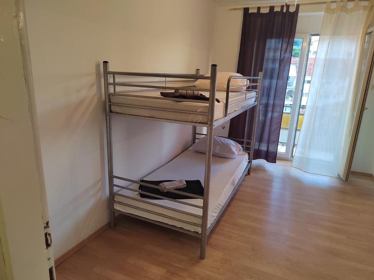 Hostel Rasema Trogir Exterior photo